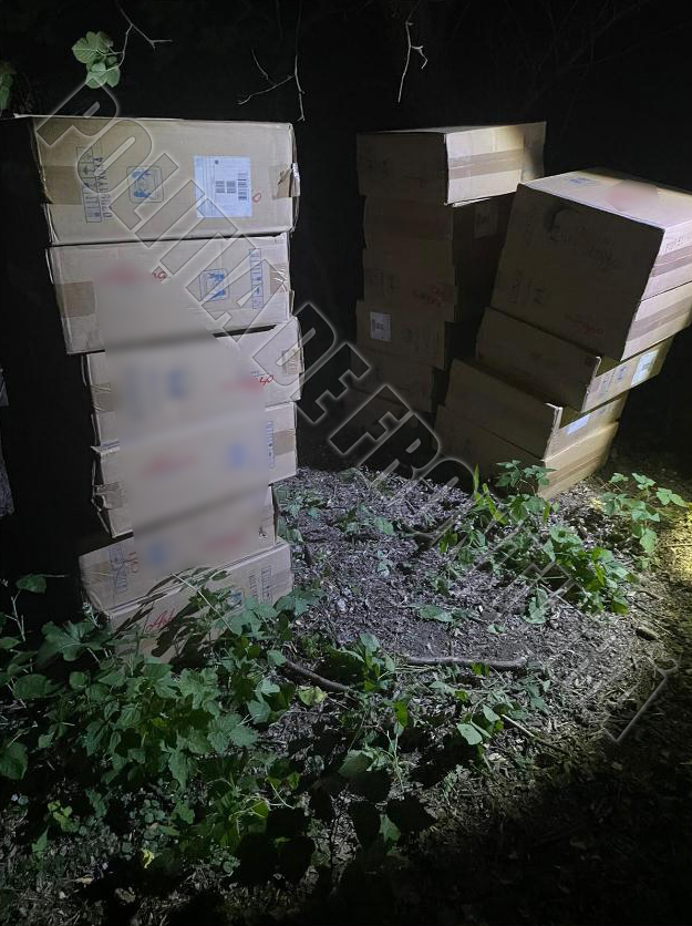 FOTO// Captură nocturnă de țigări de contrabandă, la sud, în sumă de peste 800 000 lei